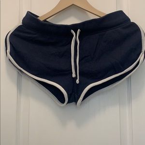 FREE w/ any purchase - Navy blue contrast shorts